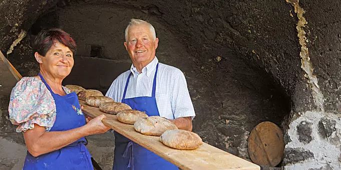 Kook- en bakcursussen op de boerderij in Zuid-Tirol