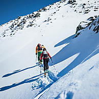 Glinsterende diepsneeuwhellingen en zonovergoten winterdagen - IDM Zuid-Tirol/Hansi Heckmair