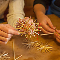 Strosterren maken en je onderdompelen in tradities