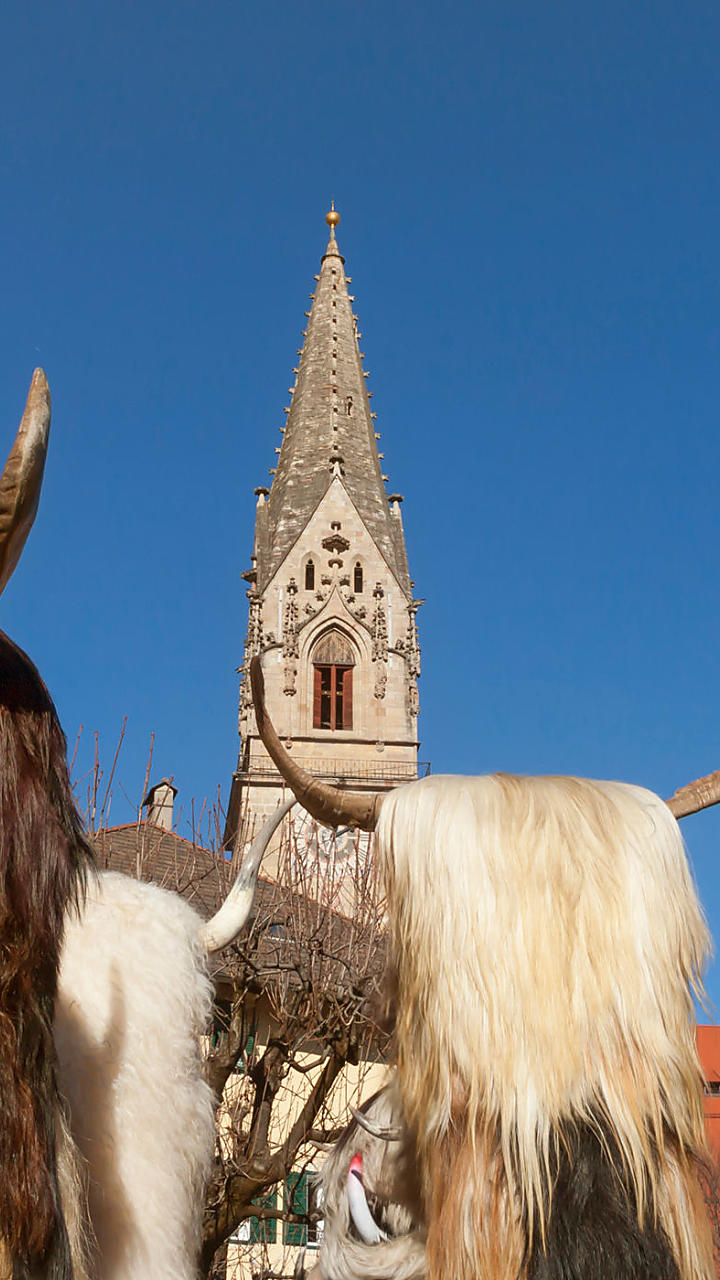 Carnavalstijd op de boerderij in Zuid-Tirol