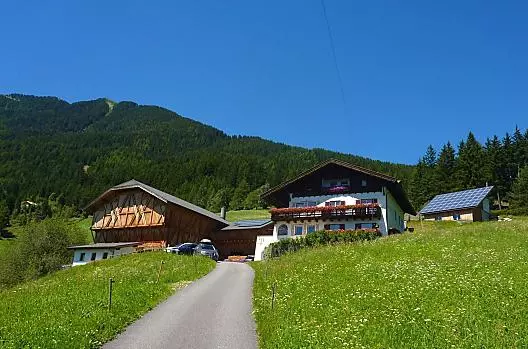 Perlungerhof - Elenco Photo