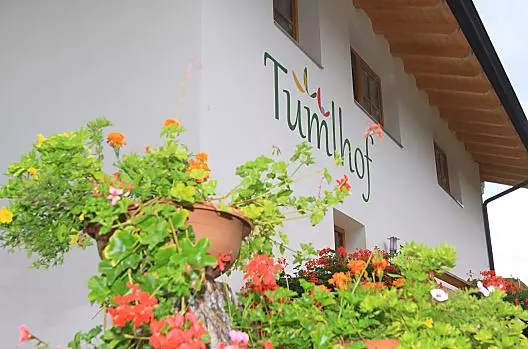 Tumlhof - Elenco Photo