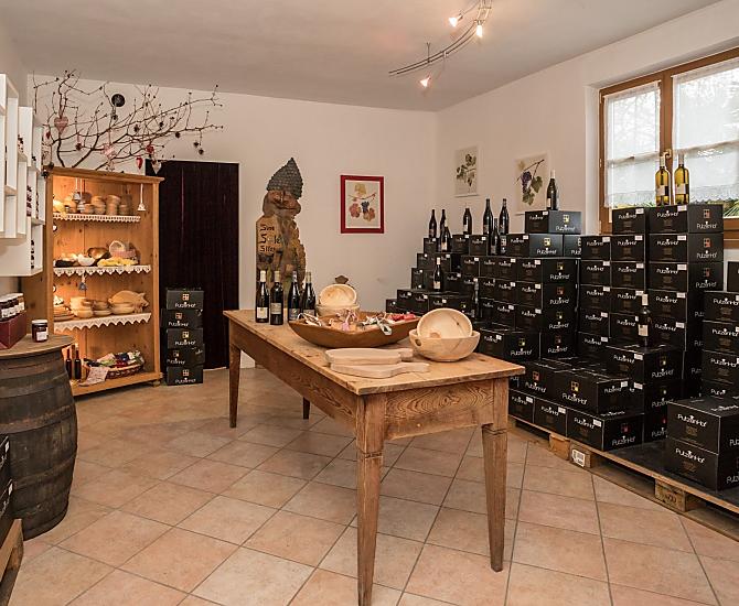 Boerderijwinkel met wijnverkoop