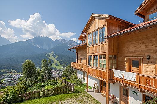 Ranerhof - Elenco Photo
