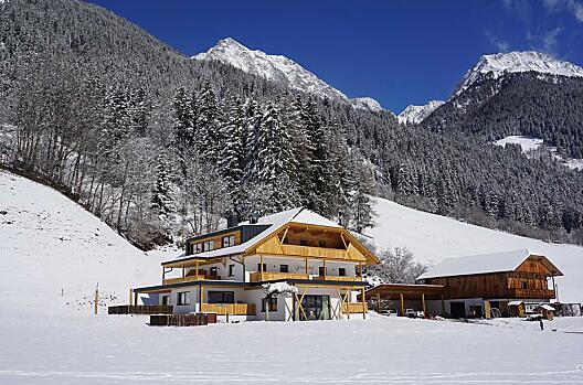 Hirberhof - Elenco Photo