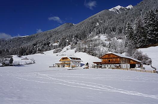 Hirberhof - Elenco Photo