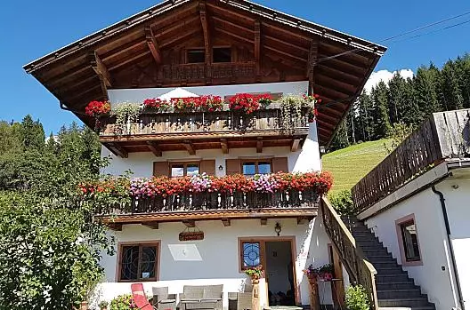Hoferhof - Elenco Photo