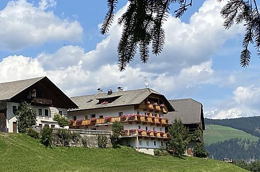 Stauderhof - Elenco Photo