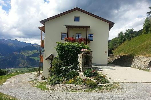 Montecin-Hof - Elenco Photo
