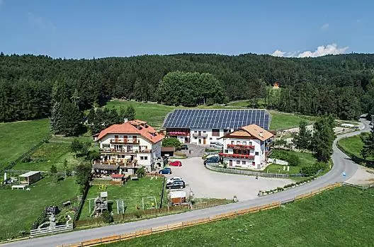 Alpenranch Himmelreich - Elenco Photo