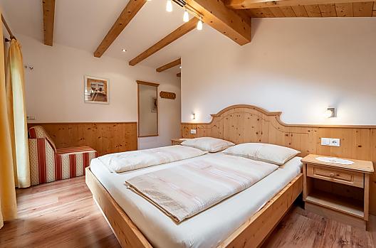 Woning Zirm: kamer
