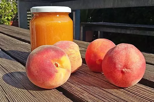 Perzikjam