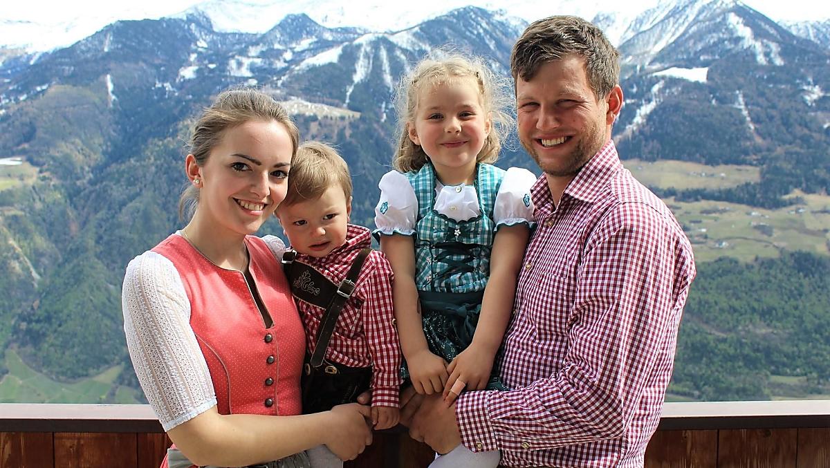 Tamara, Emil, Greta en Andreas