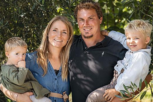Familiefoto: Maria en Lukas met Julia en Johannes
