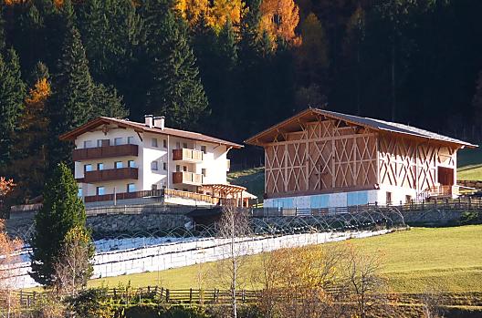 Pirchahof - Elenco Photo