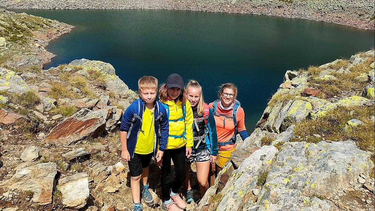 Gezamenlijke bergwandeling naar de Kofelrastersee