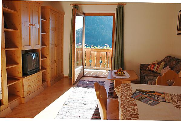 Maloarhof - Camere e appartamenti Photo