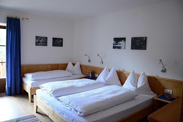 Huterhof - Camere e appartamenti Photo