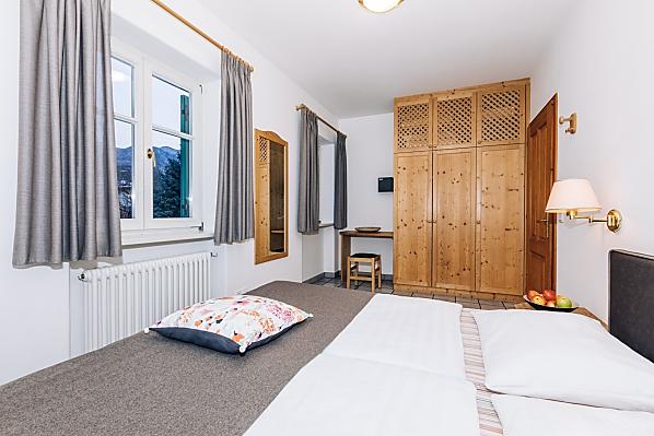 Schlafzimmer mit Morgensonne
