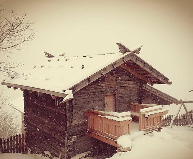 De lodge Kornkammer in de winter