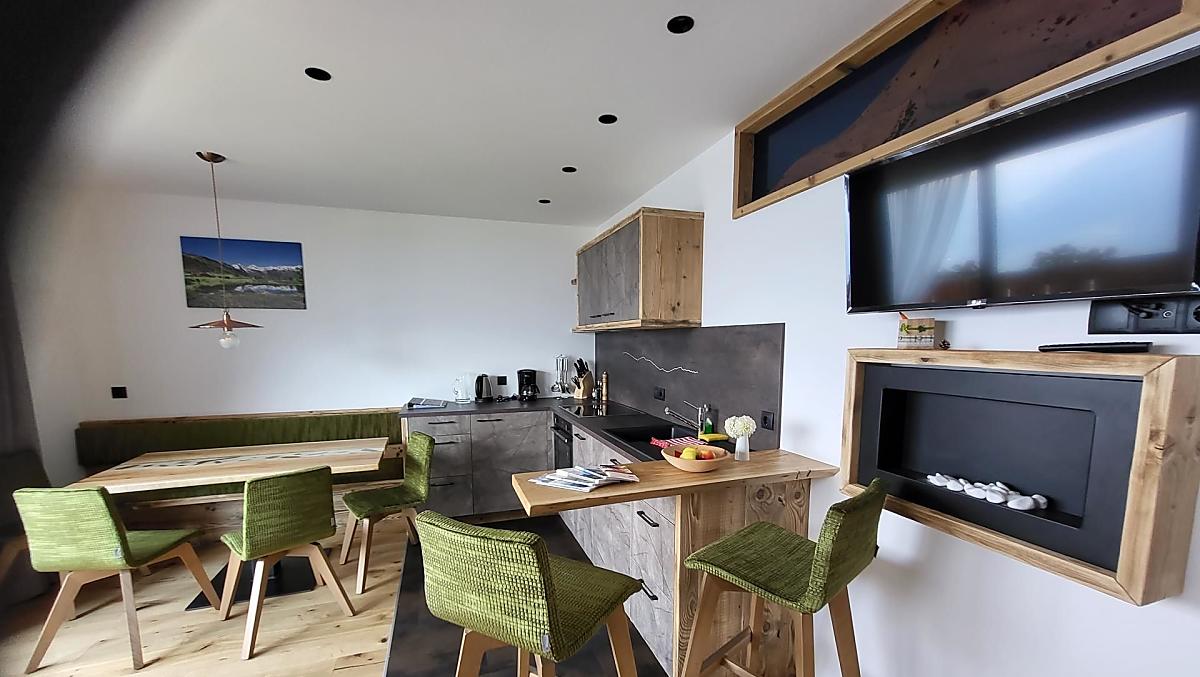 Keuken en woonkamer van het Waldesduft-appartement